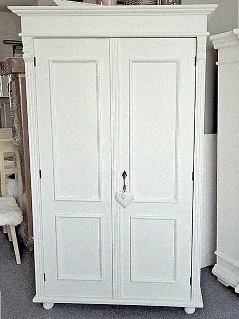 Schrank Kleiderschrank Dielenschrank Landhaus Antik Stil Massiv