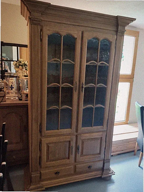 Schrank Vitrine Eiche massiv Holz Stilmöbel klassisch Landhaus NP 10.000 DM