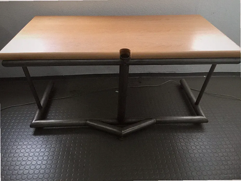 Gebürstet Schreibtisch