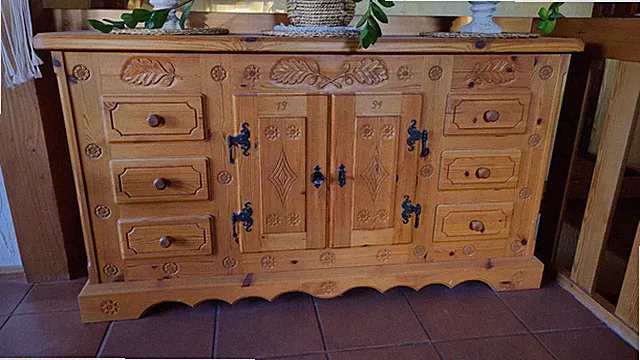 Schreinerarbeit Schrank Sideboard Komode Kiefer-Fichte massiv L 1,50m B 40cm