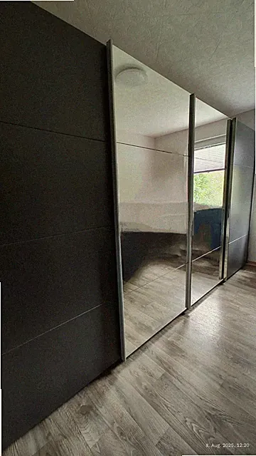 Schwebetürenschrank Kleiderschrank 2× Vorhanden