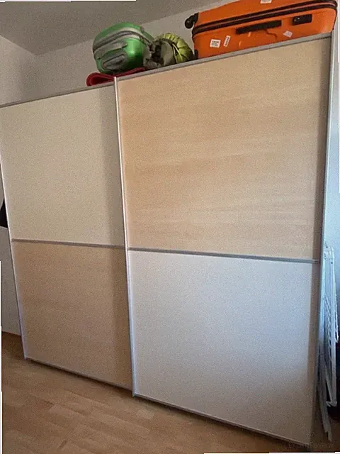 Schwebetürenschrank / Ursprungspreis über 1500€/ besser als IKEA