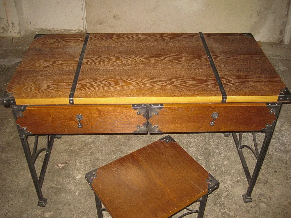 Sekretär Breite 122cm Schreibtisch Ritter Mittelaltermöbel Barock Mittelalter
