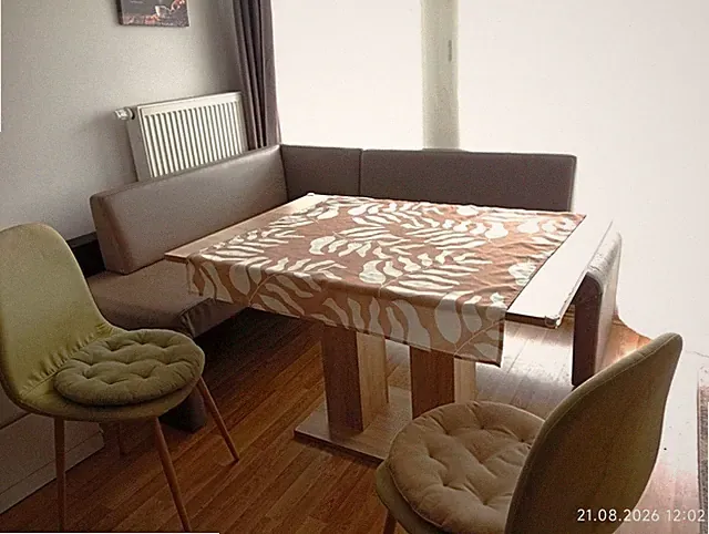 Sitzecke für Küche / Wohnzimmer / Esstische / Kunstledersitz . Gebraucht. 6-teil