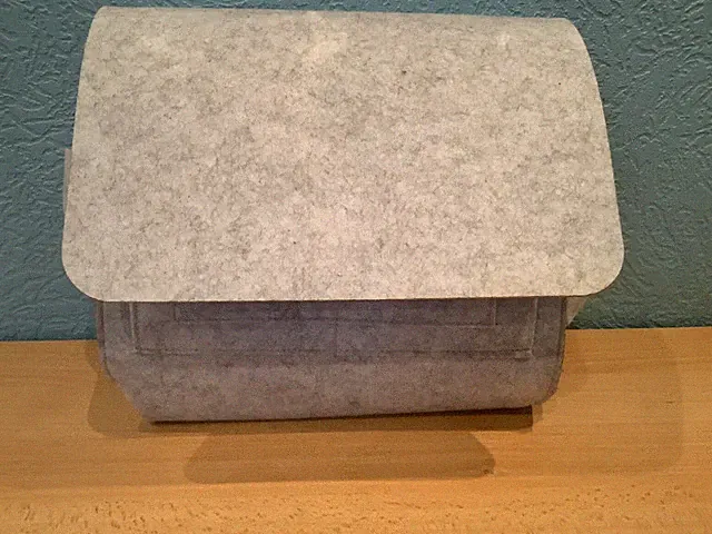 Sofa-/Bettorganizer mit vielen Fächern Grau Filz