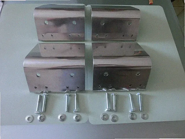 Sofa Edelstahlfüße mit Verschraubungen