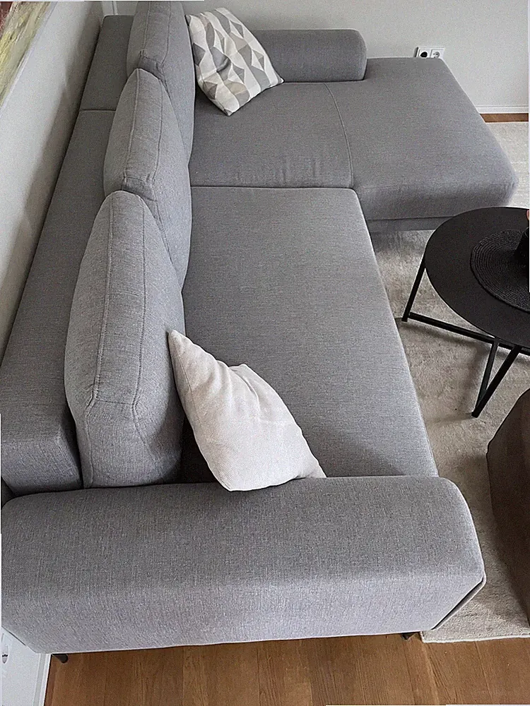 Sofa mit Ottomane rechts