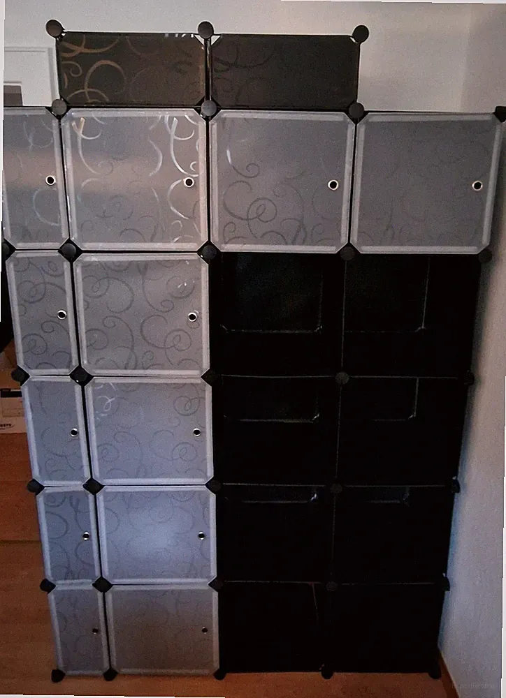 Songmics Steckregalsystem mit 15 großen und 5 kleinen Fächern