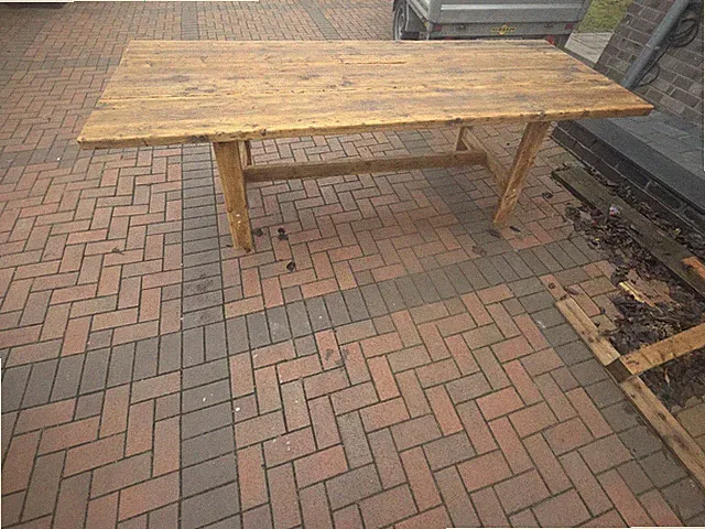 Tisch aus Gerüstbohlen ca. 2,48m x 94cm