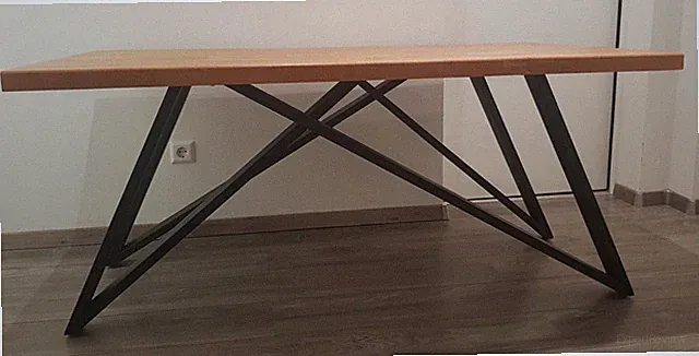 Tisch Wohnzimmer/Esszimmer