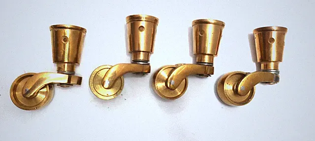 Traditionelle Vintage viktorianische Rollen Möbel Sofa Garnitur Stuhl Rollen 4 x