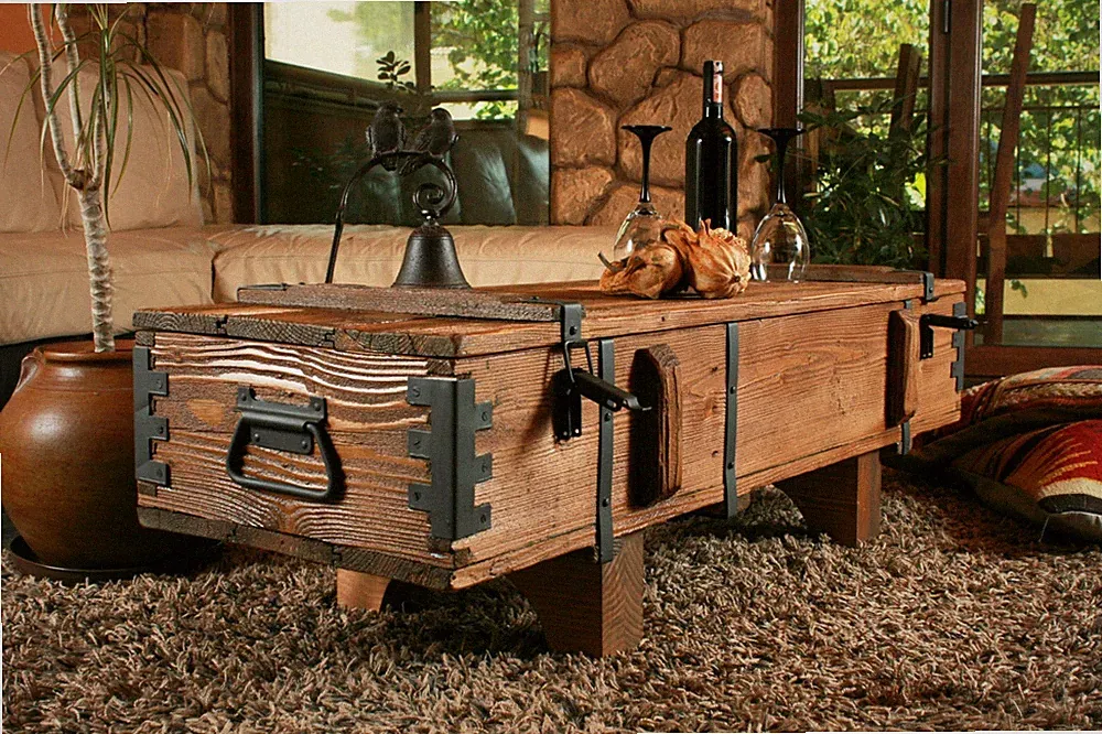 Truhe Couchtisch Holz massiv Wohnzimmertisch Truhentisch Kiste Vintage shabby
