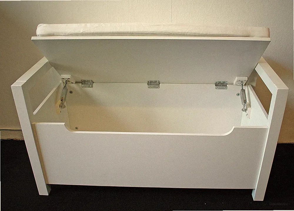 Truhenbank Sitzbank weiß Sitzkissen viel Stauraum Kinderzimmer Flur Garderobe