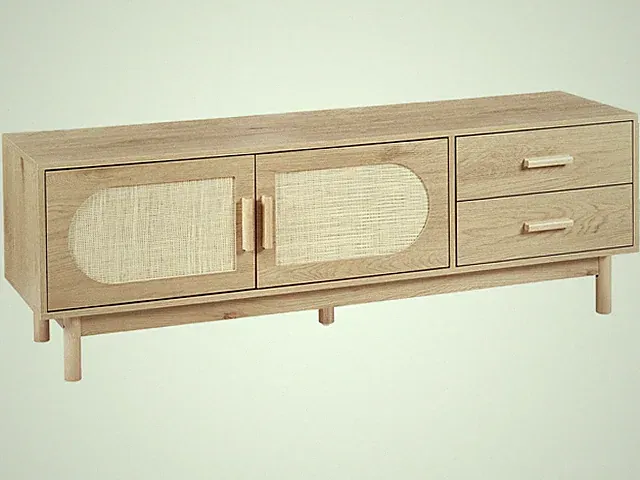 TV-Möbel aus Spanplatten mit Holzbeinen und Rattanfront im Boho-Stil hellbraun C