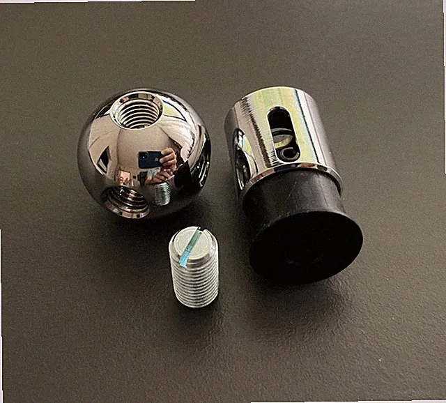 USM Haller Regal Wand Verankerung Set Distanzhalter / Gewindestift / Kugel
