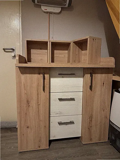 Verkaufe meine gebrauchte, aber gut erhaltene Wickelkommode.