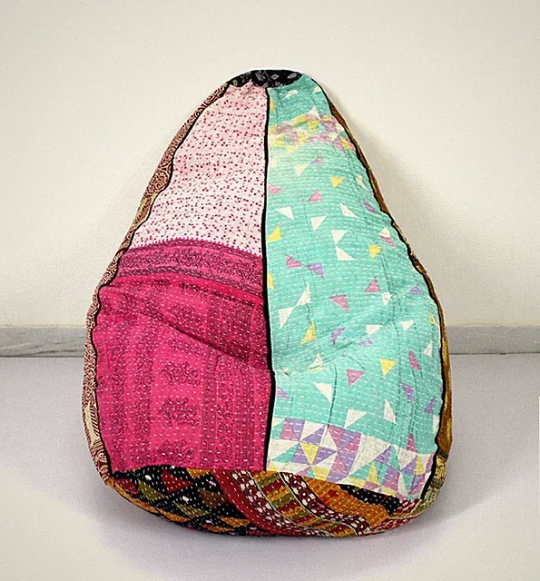 Vintage Handarbeit Baumwolle Blumen Kantha Bohemian Sessel bestickt Sitzsack
