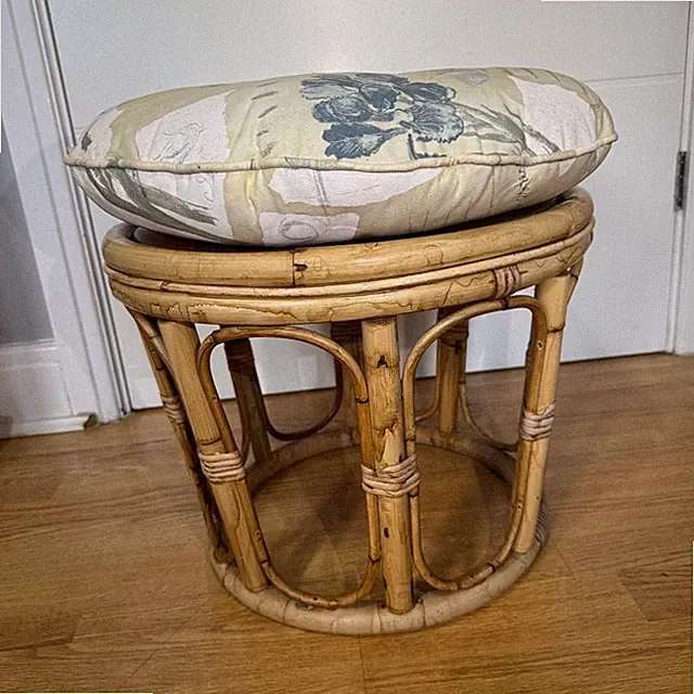 Vintage Rattan Ottomane Hocker Beistelltisch Massivholzplatte Zeitungsständer Boho 70er