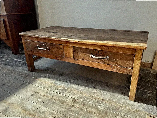 Vintage rustikaler indischer Kaufmann niedriger Tisch Couchtisch Massivholz Kempton