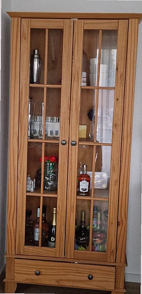 Vitrine 2-türig aus massivem Holz HOME AFFAIRE, 190 50 35 cm
