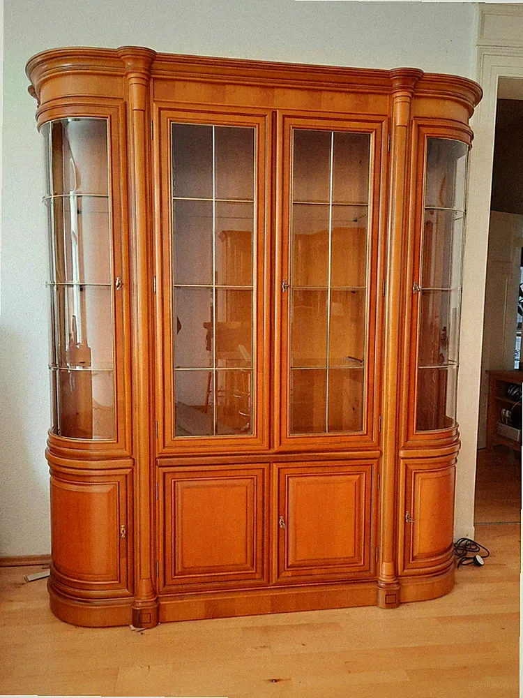 Vitrine für Wohnzimmer oder Esszimmer