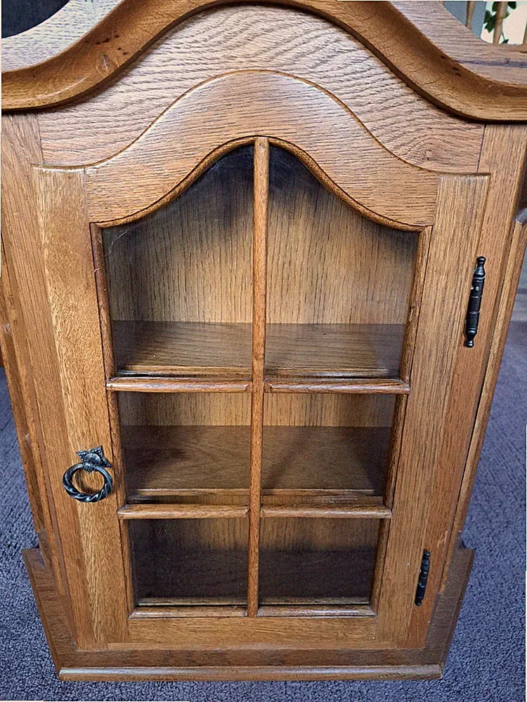 Vitrine, Hängevitrine rustikal: Höhe 59 cm, Breite 56 cm, Tiefe 16 cm