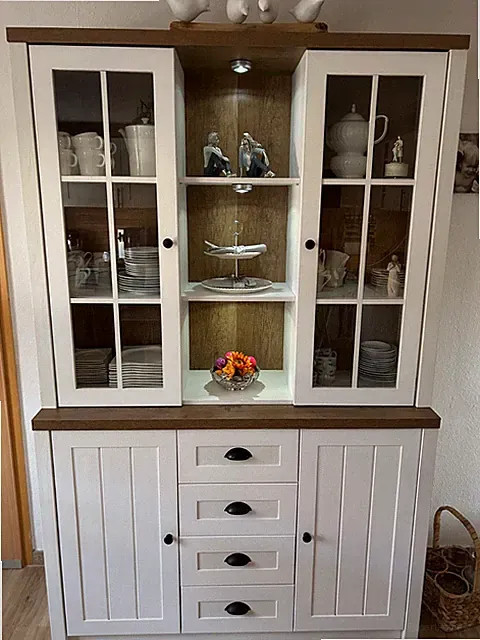 Vitrine weiß