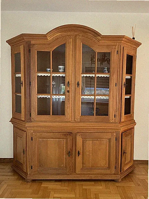 Vitrinenschrank mit Voll Eichenholz Glasvitrine