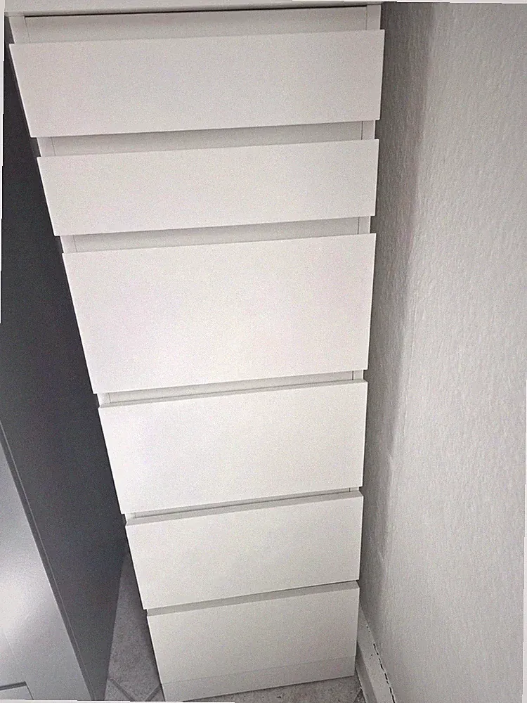 Weiße Kommode 5 Schubladen mit Spiegel, Holz/MDF, freistehend, Schlafzimmer