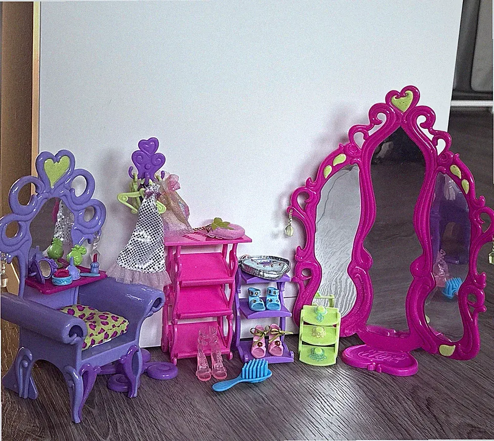 Winx Club Glam Magic Dressing Room Möbel Furniture Accessoires Accessories