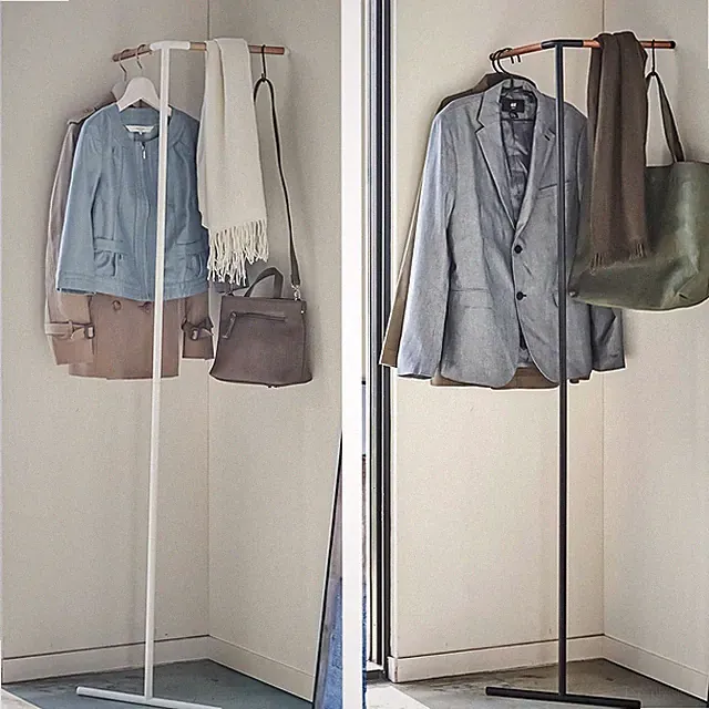 Yamazaki Eck-Kleiderständer Garderobenständer zum Anlehnen minimalistisch