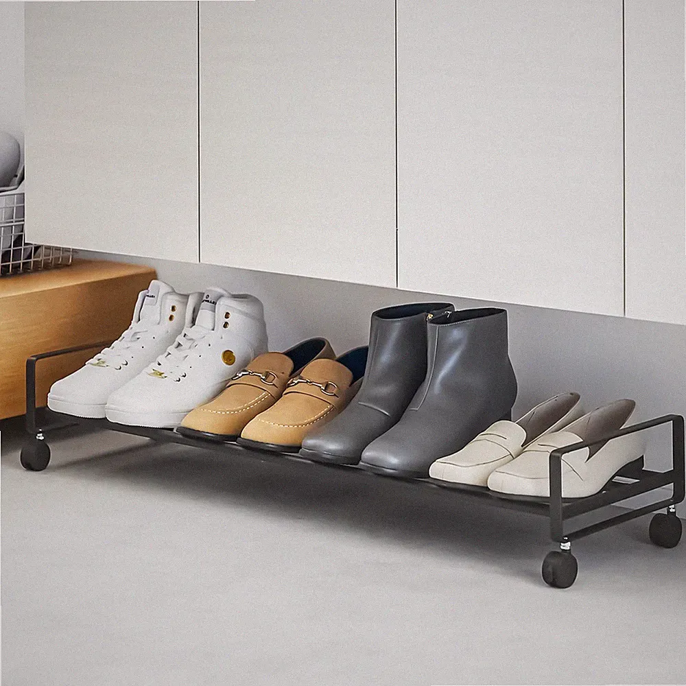 Yamazaki Schuhregal 83x14x27cm mit Rollen "Tower" für 4 Paar Schuhe schwarz