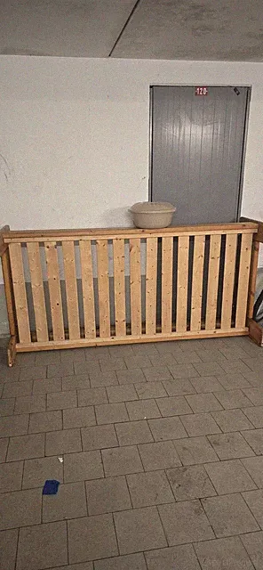 Zwei Bed für 140€ Kinderbett Ohnr Matratze