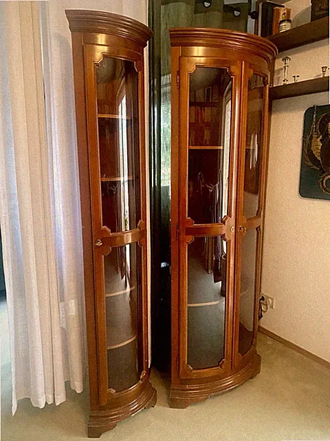 Zwei Vintage Vitrinen